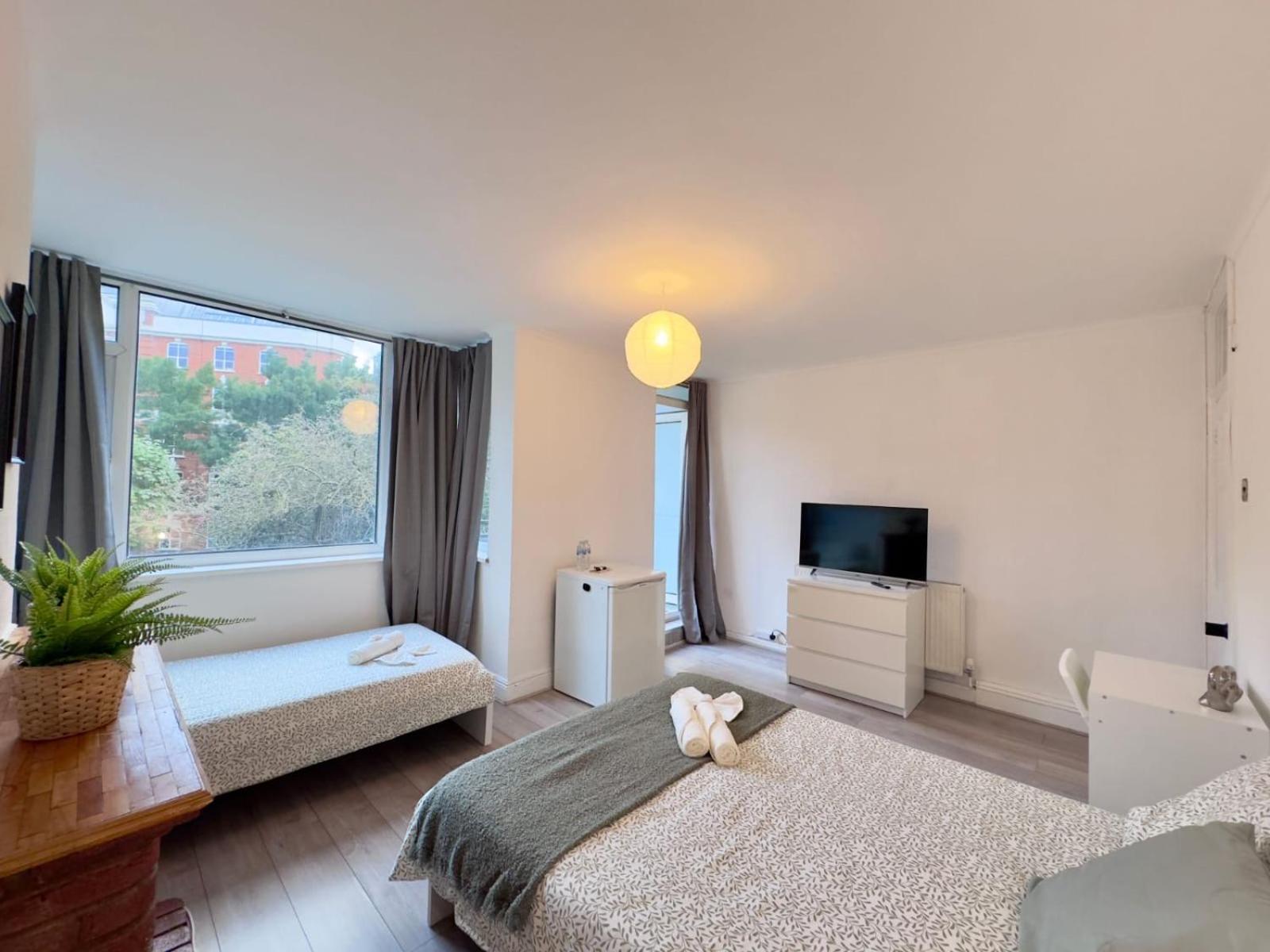 Buxton Court Privatunterkunft *